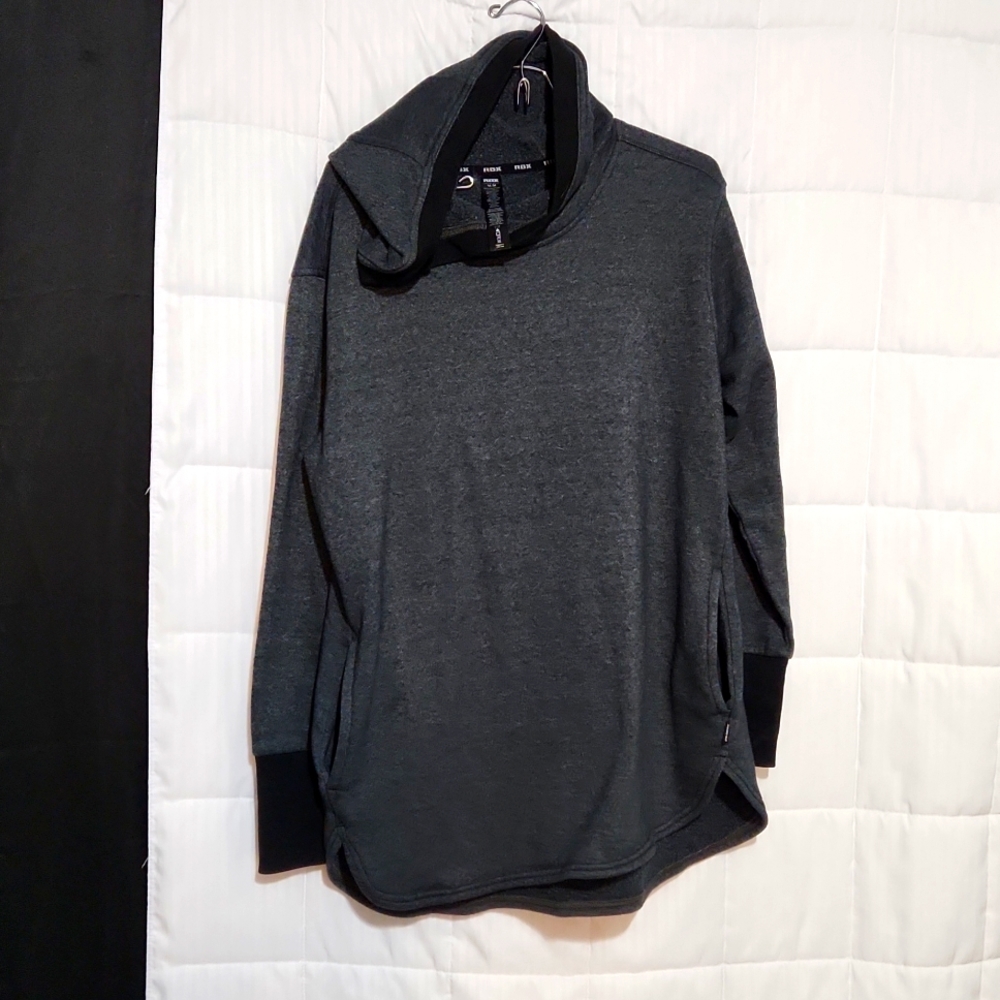 RBX MEN'S  SWEATER GRAY LOGO SPELLED OUT HOODIE HOODED PULLOVER MEDIUM
